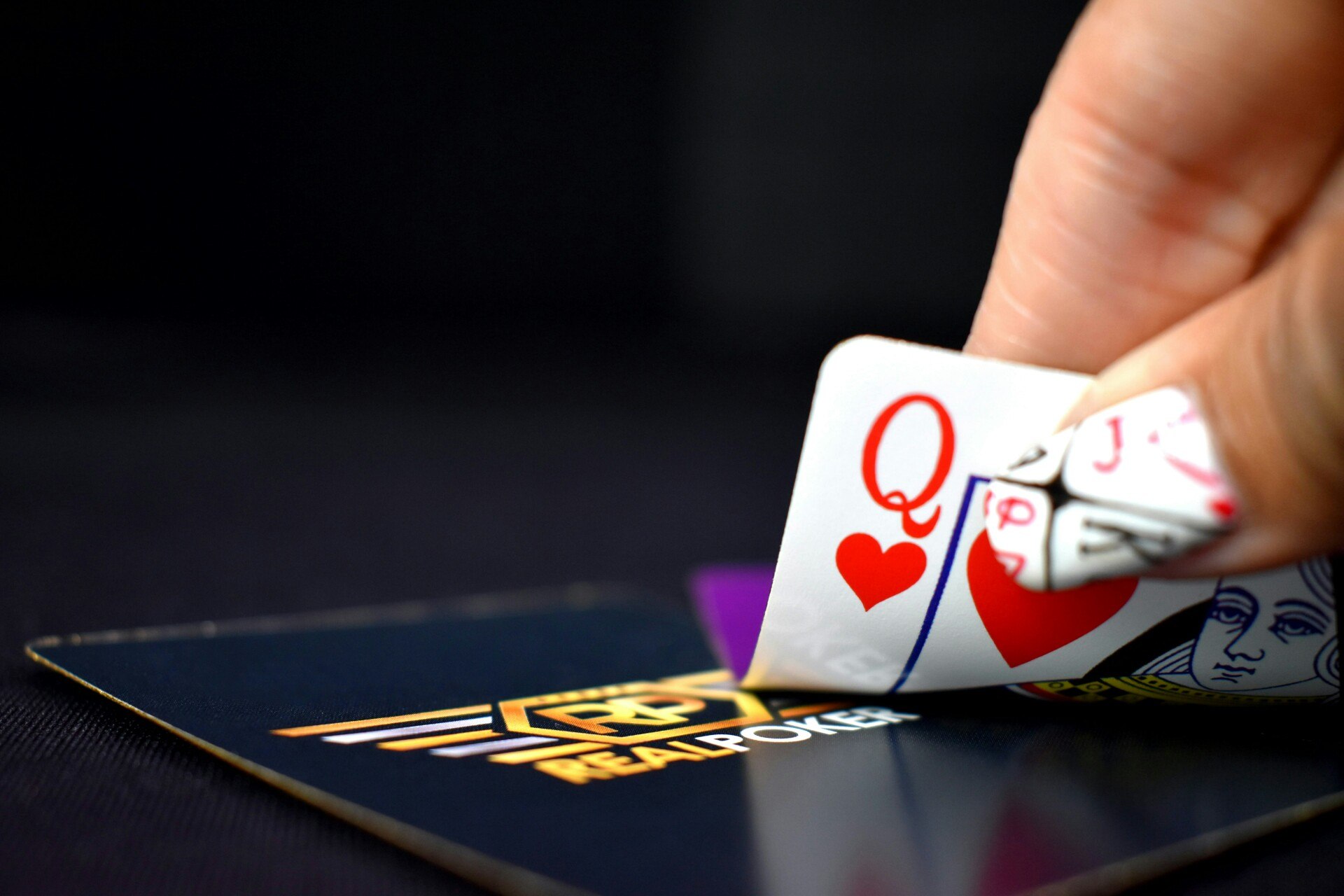 Jakie są najważniejsze kryteria przy wyborze kasyna online?